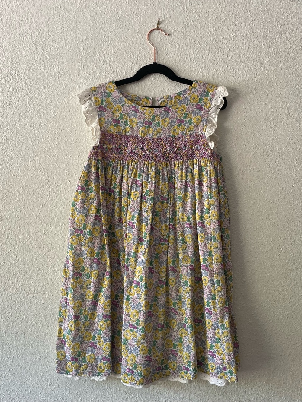 Mini Boden Girls Floral Smocked Dress Eyelet Trim Size 8-9Y Cotton